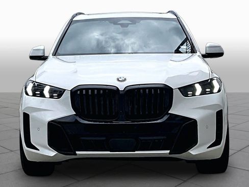Used 2026 BMW X5 sDrive40i w/ M Sport Package RWD image 3