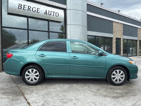 Used 2009 Toyota Corolla LE FWD image 6