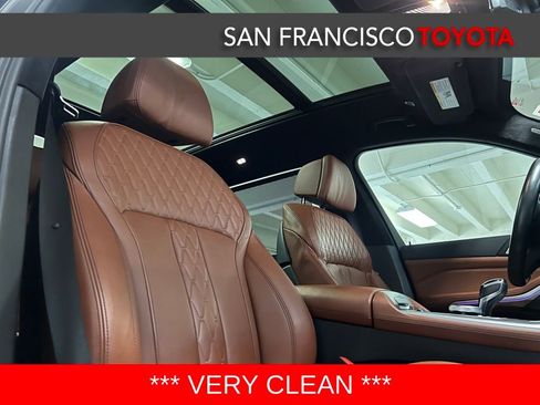 Used 2022 BMW X7 xDrive40i w/ M Sport Package image 23