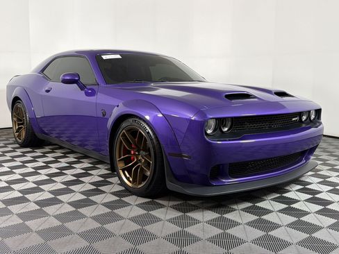 Used 2019 Dodge Challenger SRT Hellcat Redeye RWD image 24