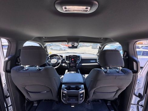 New 2026 RAM 1500 4x4 Crew Cab image 24