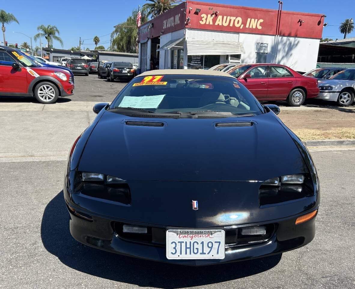 Used 1997 Chevrolet Camaro LT w/ Preferred Equipment Group 2 RWD image 1