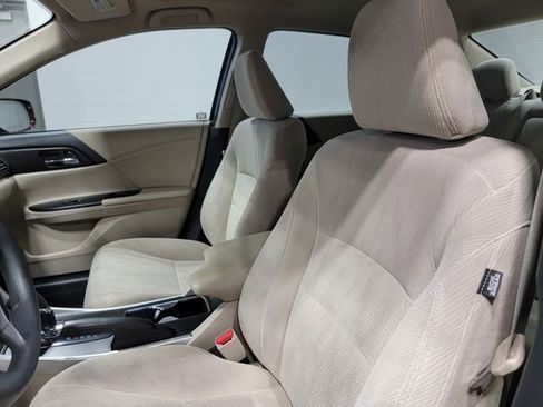 Used 2014 Honda Accord EX image 11