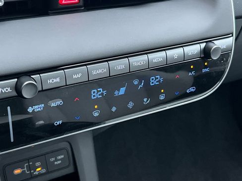 New 2026 Hyundai Ioniq 5 Limited image 19