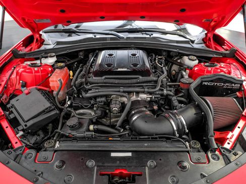 Used 2017 Chevrolet Camaro ZL1 image 40
