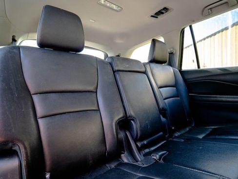 Used 2017 Honda Pilot EX-L image 32