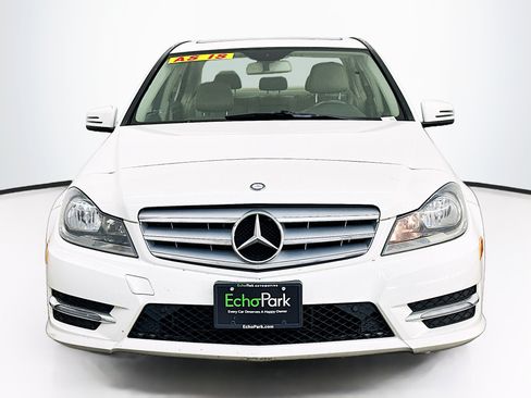 Used 2012 Mercedes-Benz C 300 4MATIC Sedan image 2