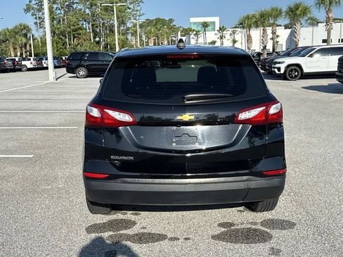 Used 2019 Chevrolet Equinox LS FWD image 4