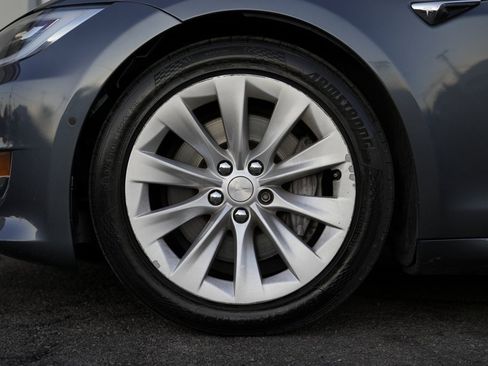 Used 2017 Tesla Model S 75D image 13