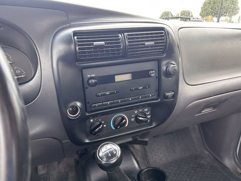 Used 2001 Ford Ranger 2WD Regular Cab image 15