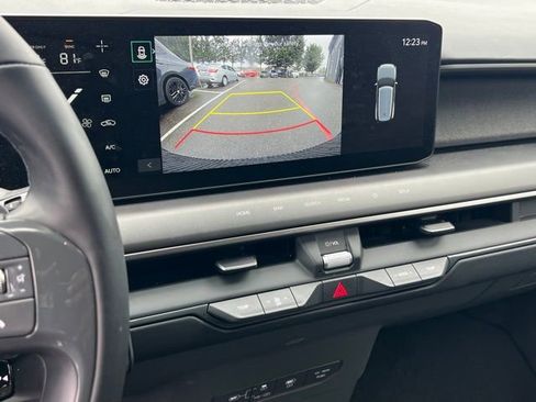 Certified 2024 Kia EV9 Wind image 24