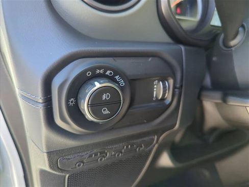 New 2026 Jeep Gladiator Mojave AWD/4WD image 15