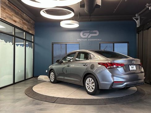 Used 2020 Hyundai Accent SE image 5