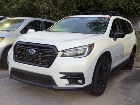 Used 2022 Subaru Ascent Onyx Edition AWD/4WD image 2