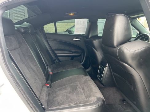 Used 2018 Dodge Charger GT image 14