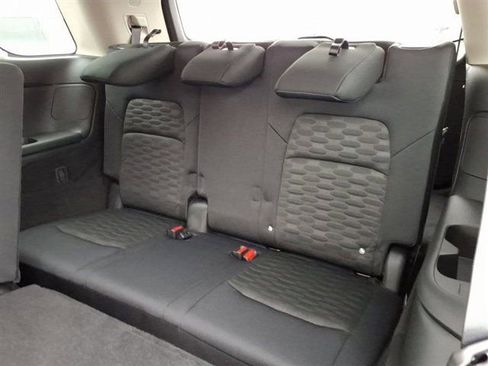 New 2026 Nissan Pathfinder SV image 30