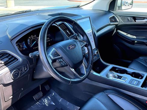 Used 2022 Ford Edge Titanium w/ Equipment Group 301A image 17