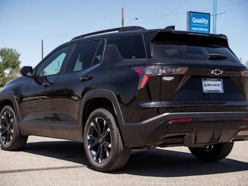 Used 2025 Chevrolet Equinox RS AWD/4WD image 7