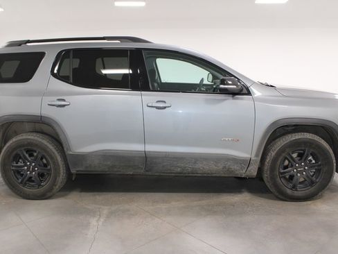 Used 2023 GMC Acadia AT4 w/ Preferred Package image 11