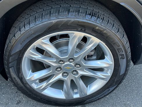 Used 2019 Chevrolet Blazer LT w/ Sun and Wheels Package AWD/4WD image 11