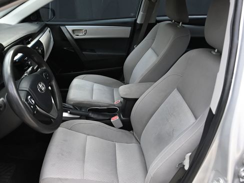 Used 2015 Toyota Corolla LE FWD image 13