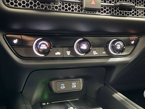 New 2026 Honda HR-V Sport image 12