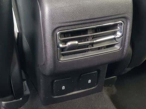 Certified 2024 Lincoln Corsair AWD w/ Equipment Group 101A image 27