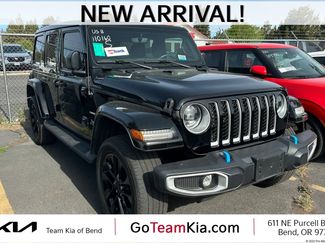 Used 2023 Jeep Wrangler Unlimited Sahara w/ Cold Weather Group AWD/4WD video 1