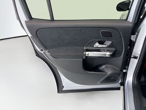 Certified 2026 Mercedes-Benz GLB 35 AMG 4MATIC image 25