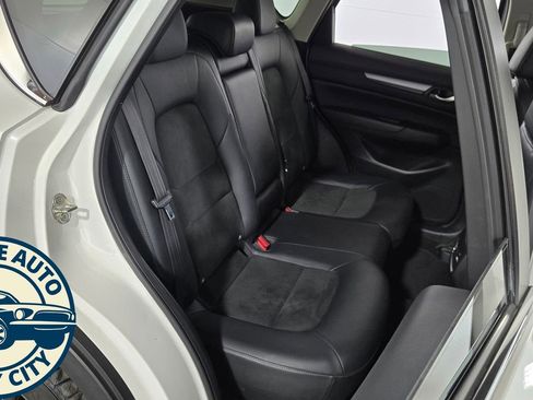 Used 2020 MAZDA CX-5 Touring FWD image 32
