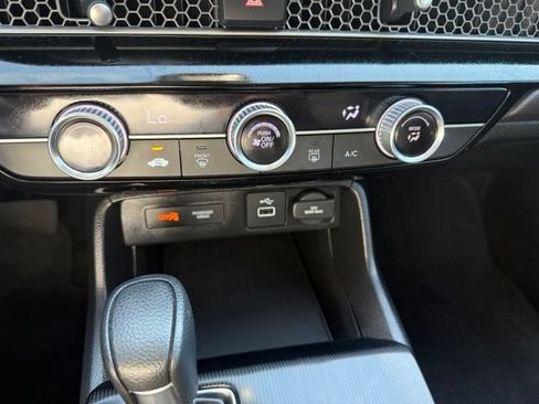Used 2023 Honda Civic LX image 24