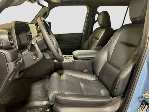 Used 2025 Toyota Land Cruiser w/ Premium Package AWD/4WD image 18
