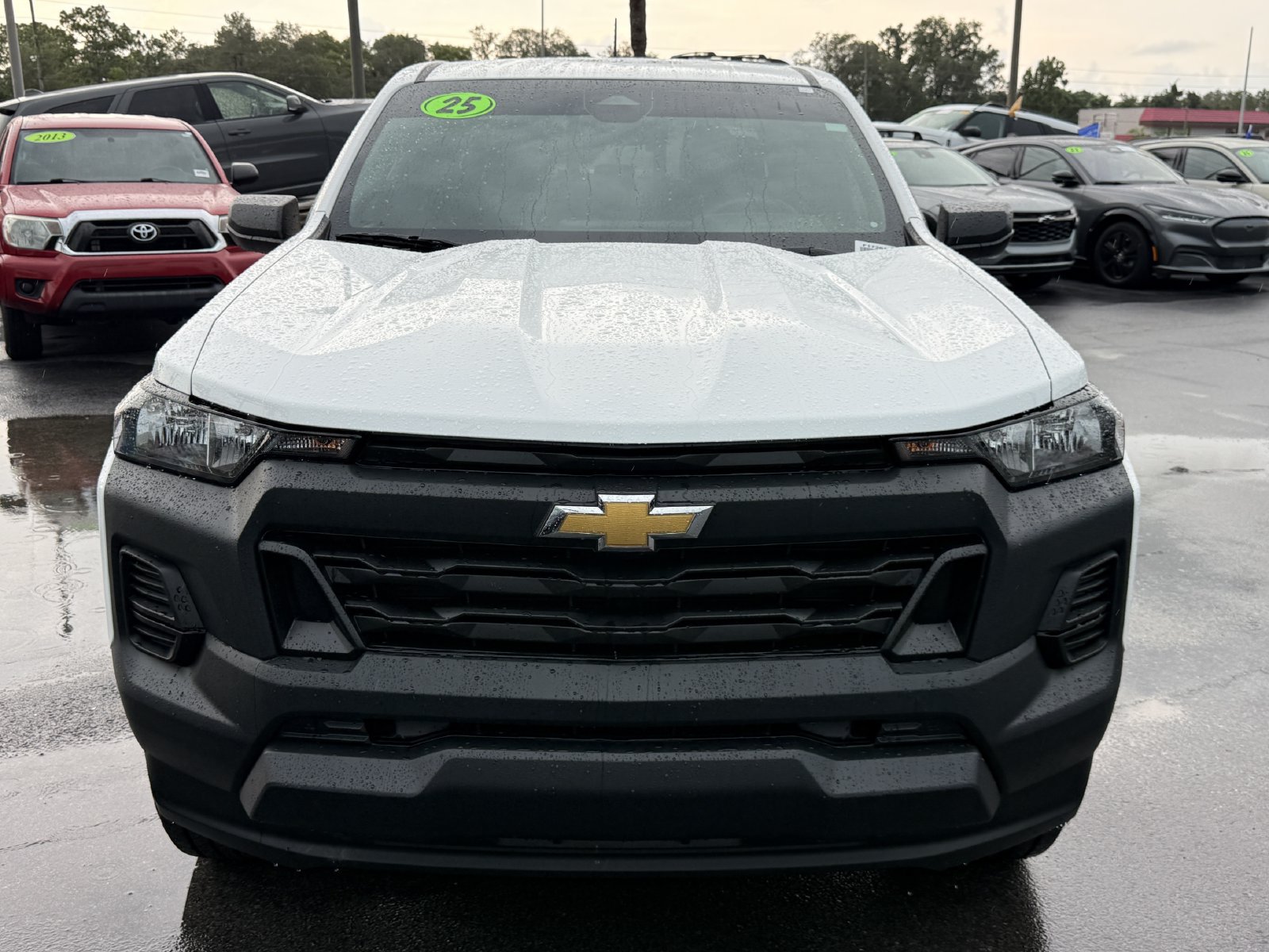 Used 2026 Chevrolet Colorado W/T w/ WT Custom Package RWD image 9