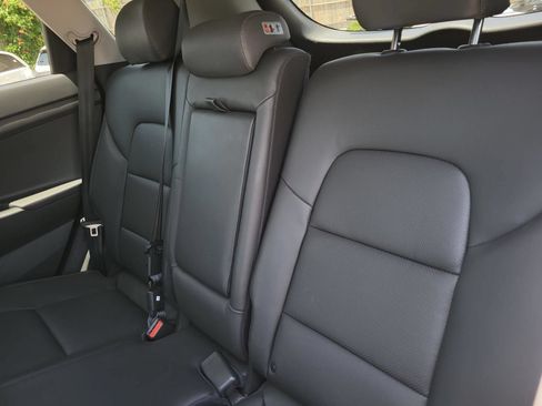 Used 2021 Hyundai Tucson Limited AWD/4WD image 14