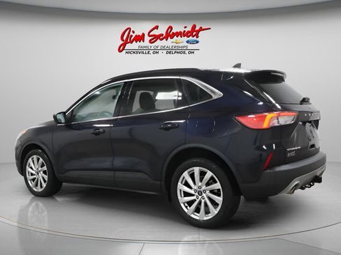 Used 2021 Ford Escape Titanium w/ Titanium Elite Package image 4
