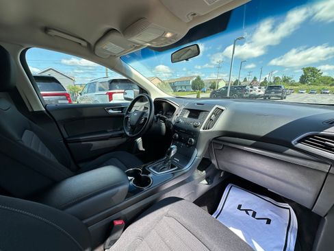 Used 2017 Ford Edge SE AWD/4WD image 17