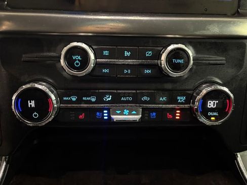 Used 2021 Ford F150 Lariat image 19