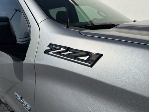 Used 2025 Chevrolet Silverado 1500 RST w/ Texas Edition Plus AWD/4WD image 9