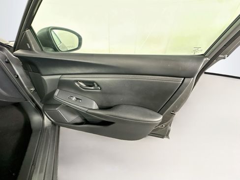 Used 2024 Nissan Sentra S FWD image 30