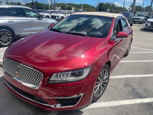 Used 2017 Lincoln MKZ Select FWD image 2