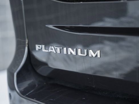 Used 2025 Ford Expedition Max Platinum w/ Driver's Package image 9