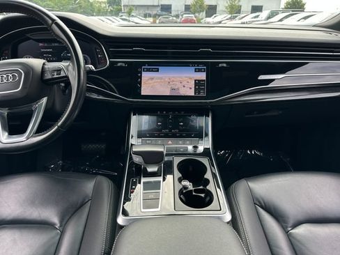 Used 2019 Audi Q8 Premium w/ Convenience Package AWD/4WD image 15
