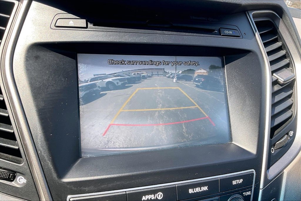 Used 2017 Hyundai Santa Fe Sport FWD image 20