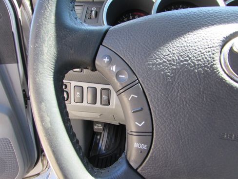 Used 2010 Toyota Tacoma PreRunner RWD image 12