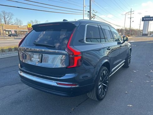 Used 2025 Volvo XC90 B5 Plus image 5