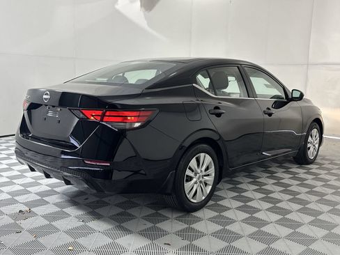 Certified 2025 Nissan Sentra S FWD image 8
