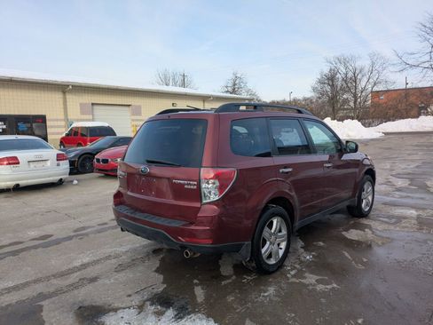 Used 2010 Subaru Forester 2.5X Premium image 5