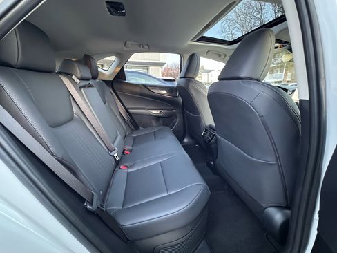 Used 2025 Lexus NX 350h AWD w/ Premium Package image 22