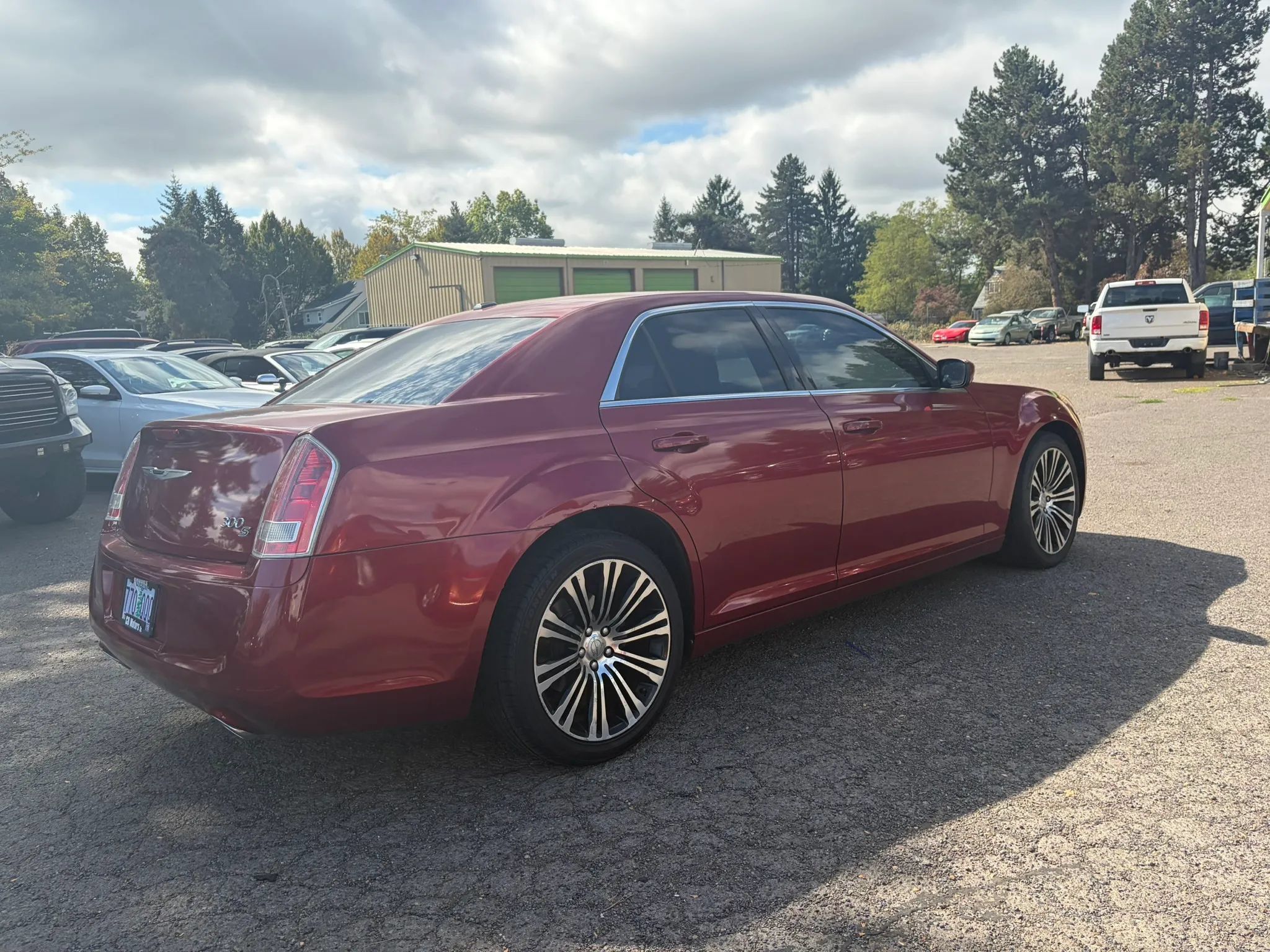 Used 2012 Chrysler 300 S RWD image 3
