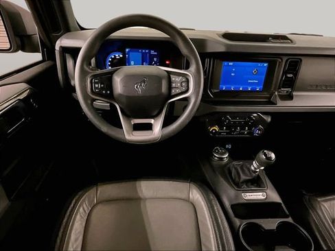Used 2022 Ford Bronco 2-Door AWD/4WD image 5